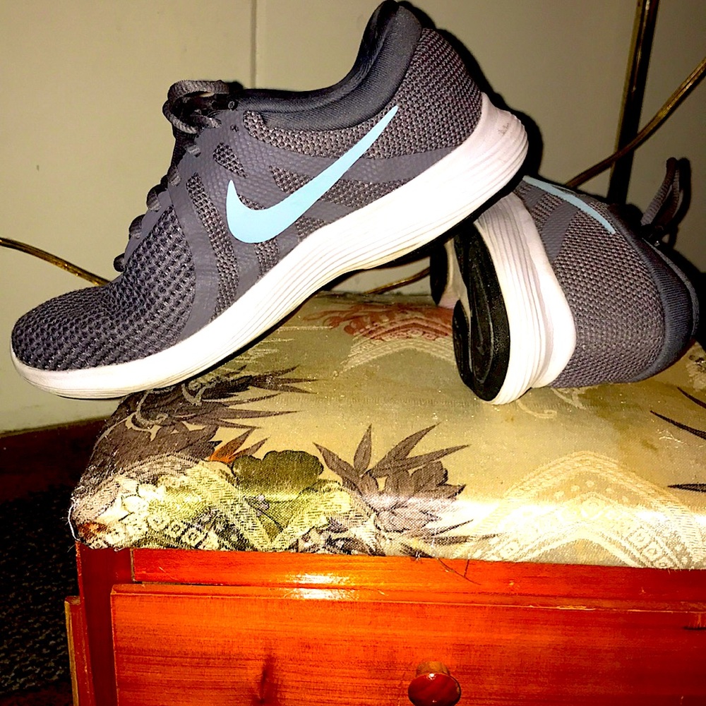 Nike High Volution